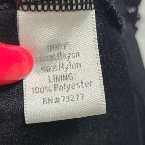 LC Lauren Conrad Boho Chic Soft Black Lace Overlay Swing Lined Skirt XS - Picture 7 of 9